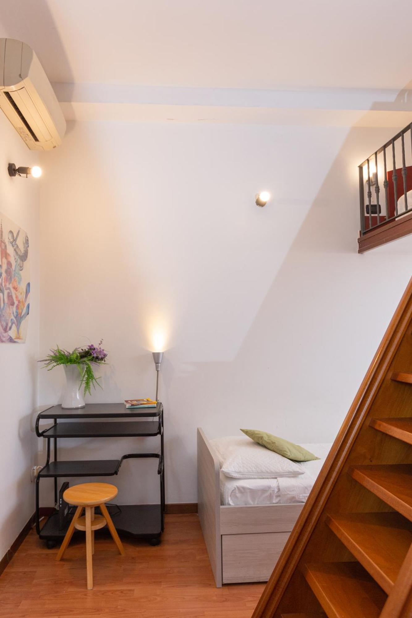 Soft Colors Exclusive Apartment - Navigli District - M2 Milan Luaran gambar